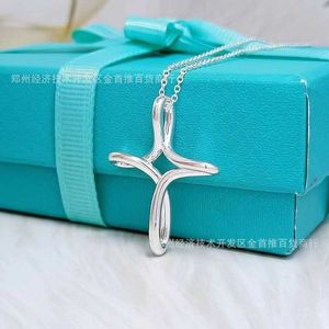 Designer tiffay and co Double Coeur Six Étoiles Couronne Rotation Croix Pendentif 925 Collier en Argent