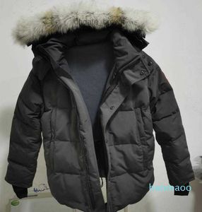 Designer-top merk Big Wolf Fur Mens Down Parka Winter Jacket Arctic Navy Black Green Red Outdoor Hoodies verzending