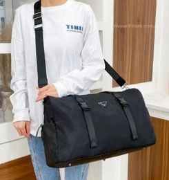 Designer reistassen van topkwaliteit Nylon zwarte modehandtassen Grote capaciteit handbagage Handbagage Plunjezakken Luxe herenbagage reistas
