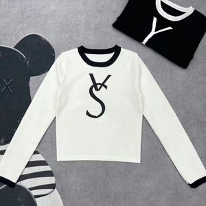 Diseñador de calidad superior de las mujeres de punto clásico negro blanco carta suéter de moda de manga larga cuello redondo suéter de punto superior
