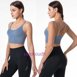 Designer Tops Sexy Lul Women Yoga sous-vêtements de grande taille Cross Back Yoga Exercice BRA sans anneau en acier Double-Meuve Absorbant de l'humidité et des sports de séchage rapide