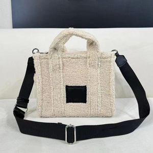 Designer Tote Bag Lambhair herfst en wintermode dames handtassen bakken luxe teddy bont lederen dames crossbody schoudertas