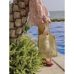 Sac fourre-tout designer Paille Fashion Fashion Mesh Hollow Woven Summer Abricot Summer Sac à provisions de vacances tissées à volume élevé