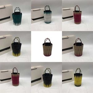 Designer Tote Tassen voor vrouwen Opruiming Verkoop Schouder Nieuwe handheld Japanse originele roostermand Onderarm diamantzak één wateremmer dames driehoek mama