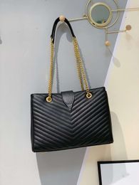 Designer fourre-tout sacs à provisions luxe Tots sac en peau d'agneau grande épaule en cuir véritable femmes les sacs fourre-tout bandoulière dame mode sac à main hobo sacs à main