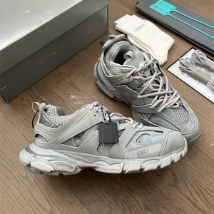 Designer Tracks Zapatos para correr Zapatillas de deporte de moda para mujer Balencaigaity Schuhe Calzado deportivo Chaussures Casual Trainer Classic Sneaker Mujer fdfdfd