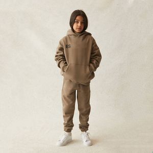 Conjuntos de moletons essenciais para bebês com capuz da Ess roupas para crianças, pulôveres de medo, moletons de roupas Fasion of Boys Girls Outerwear god loose manga longa