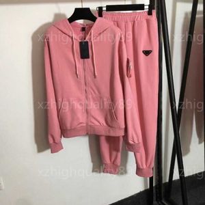 Designer Survêtement Femmes 2 Pièces Ensemble Vêtements Pour Femmes Loisirs Sweatsuit À Manches Longues Cardigan Veste Pantalon De Sport De Luxe Rose Deux Pièces Ensemble Survêtement Femme Vêtements