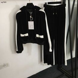 Survêtement de créateur pour femmes, vêtements de marque pour femmes, veste de printemps, logo de mode, manteau à manches longues pour filles, pantalon pour dames, janvier 06