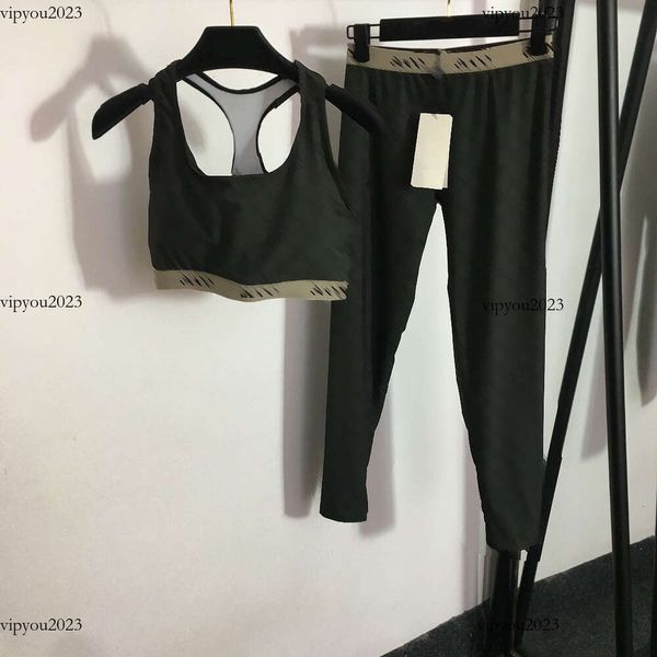 Designer Tracksuit Femmes Brand Vêtements pour femmes Yoga Summer Two Piece Set Fashion Lettre de mode imprimé Wovenband Logo Dames Vest Girl Pantal