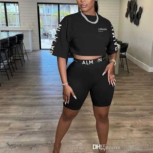 Designer Tracksuit Women Vêtements en deux pièces Lettre de mode décalage imprimé le cou rond à manches courtes courte du haut de shorts