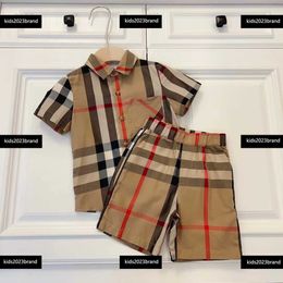 Designer Tracksuits Peuter Boy Clothing Sets Zwart shirt en broek Fashion Designer Kid Girl-jurken Set 100-150 cm