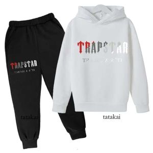 Diseñador Trapstar Transita de rastreo Ropa para bebés Niña de la chaqueta Trapstar para niños con capucha suelto 2 piezas Juntos de niños Biños Juveniles Juveniles Papas de capucha Trapstar 847