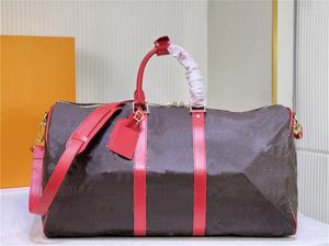 Sac de voyage design sac de sport de luxe hommes sac à main grande capacité sacs polochons serrure en cuir rivetage mode rose rouge fluorescent jaune vert bande latérale 50 cm