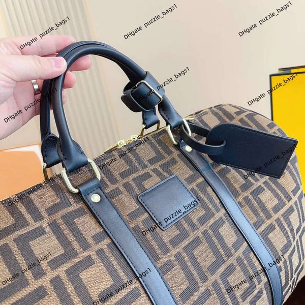 Designer Travel Ladies Sac d'achat Produits Hot F Letter Duffel Leather Design Handbag Fashion Sac de voyage de grande capacité Top Quality