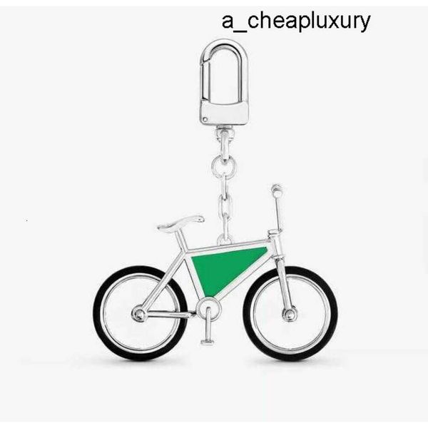 Designer Trend Mint Green Bicycle Keys Anneaux de haute qualité Brand de luxe Bag Metal Boke Decoration Pendentif Keychains Coupages Coupages Keychain