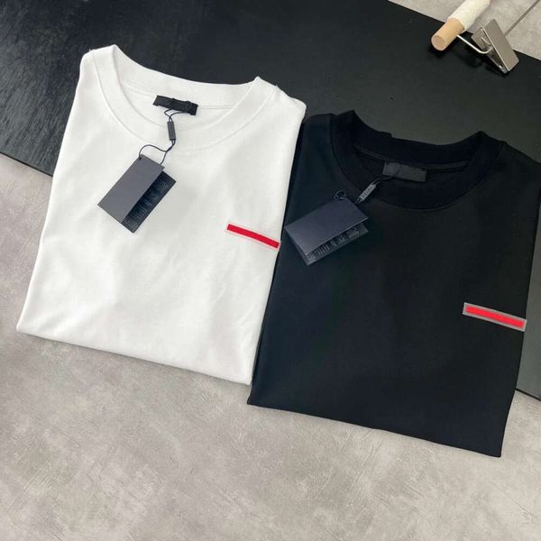 Diseñador Triangle Brand T Shirt Letters Red Letters With New Man Woman Fashion Clothing Black White Tees Summer Round mangas cortas Algodón puro