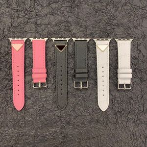 Designer Triangle Leather Watchband Iwatch 8 7 6 5 4 3 SE 38mm 40mm 41mm Replace Wrist Strap 42mm 44mm 45mm 49mm for Apple Watch Band Bracelet mm 0mm 1mm 2mm mm mm 9mm