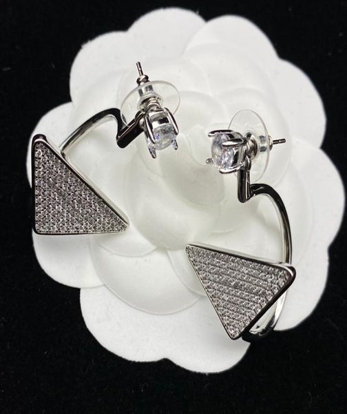 Pendientes de plata de triángulo de diseñador Estado para mujeres Diamantes de la mujer Pendientes de lujo Joyas Mujeres Hoop P Earring 220723483999