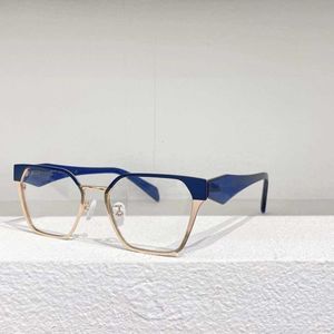 Lunettes de soleil cool à signature triangulaire de créateur de luxe Super haute qualité même demi-monture style ins japonais et coréen miroir à lumière plate polyvalent optique PR 63wv