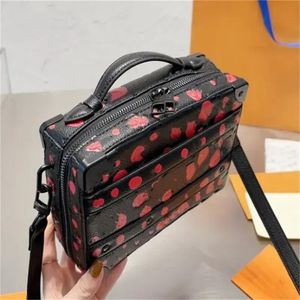 Designer Trunk Sacs Sacs à main Totes Femmes Épaule Bandoulière Sac à main de luxe Mode Poche Hard Case Lady Messenger Portefeuille Classic Femme Fourre-tout