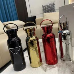 Gobelets de styliste de luxe à double couvercle, nouvelle tasse thermos en acier inoxydable 304, pot thermos haut de gamme élégant pour l'extérieur et la maison