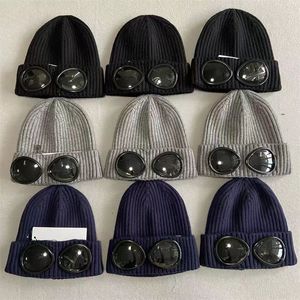 Designer two Lens Glasses Goggles Beanies Men Knitted Hats Skull Caps Outdoor Women Uniesex Winter Beanie Black Grey Bonnet