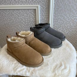 Designer ugglys Laarzen Dames Tazz Slippers Tasman Bont Slides Ultra Mini Platform Boot Australië Sneeuwlaars Suede Wool Seal Winter Booties
