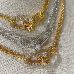Designer V Gold High Edition Tiffany and Co Chaîne à double anneau en forme de U avec diamants Collier personnalisé Boucle en fer à cheval Placage Rose 18 carats Diffusion en direct