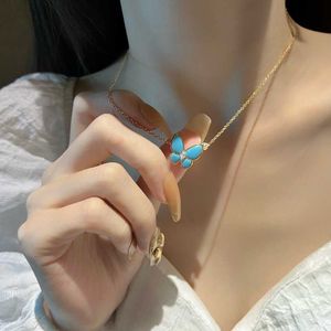 Designer v Golden Van 925 Pure Silver Sky Sky Blue Butterfly ketting voor dames Instagram dezelfde high-end sleutelbeen nekketting