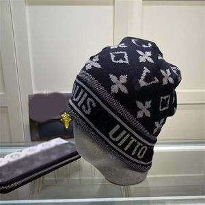 Gorro de lana estampado con letras en V de diseñador para niños, gorros fríos de estilo extranjero para otoño e invierno, gorro de punto cálido para hombre l238K