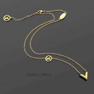 Designer V Collier Femmes Colliers de chaîne en or en acier inoxydable