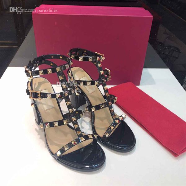 Valentinoity Designer V Sandals Fashion Rivet cheville sangle talon