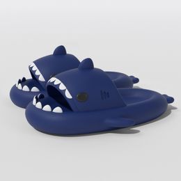 2024 Chaussures de qualité supérieure Sandale Summer Shark Slippers Slides Chaussures à semelles épaisses Sandales plates Rainbow Flip Flops Slippers