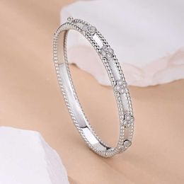 Ontwerper Van cl-ap Fanjia armband Klavertje vier volledige diamant Moissanite dames eenvoudige mode 925 sterling verzilverd 18k goud