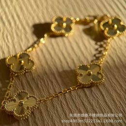 Designer Van Cl-ap Vente chaude Nouveau titane acier japonais et coréen cinq feuilles fleur quatre trèfle bracelet à la mode lumière luxe chanceux bijoux