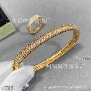 Ontwerper Van cl-ap V Golden Fan Family Ball Edge Volledige diamanten armband met Mijin Light Luxe veelzijdige modekraal X4GJ