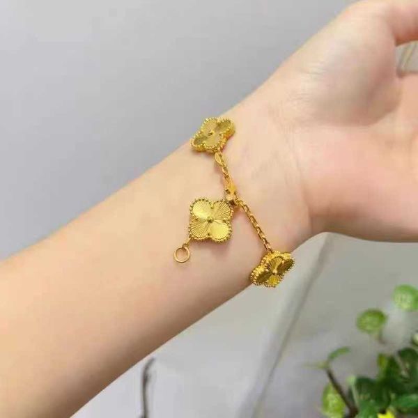 Designer Van cl-ap Vietnam Sha Jin Bracelet à quatre feuilles d'herbe Femme Imitation Or Chanceux Transport Perle Lapin Donne à sa petite amie MR1T25HX