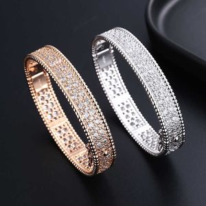 Ontwerper van vier bladgras vol diamant armband dames caleidoscoop brede editie k elegante ornamenten gepersonaliseerde sieraden