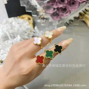 Designer Van High Edition Clover Ring End Fashion veelzijdig 18K Natural White Fritillaria Red Agate I