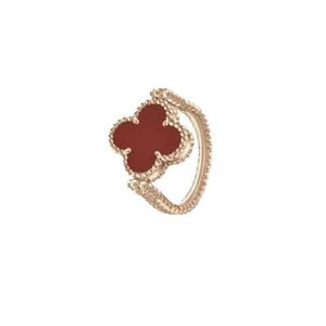 Designer Van New Laser Red Chalcedony Anneau flippable V Cloigt à double fleur en or