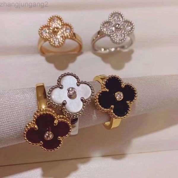 Bracelet de créateur Van Cleaf Vcas Version haute v Golden Fan Family Lucky Four Leaf Grass Ring Femme S925 Argent Naturel Blanc Fritillaria Calcédoine Rouge Plein Diamant