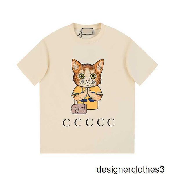 Designer Version vérifiée Version correcte 2024 Début du printemps Série de luxe léger Dessin animé Chat chanceux Impression numérique Styles pour hommes et femmes à manches courtes PFFC