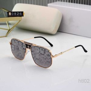 Designer Versage Vercace Sunglass Mens Dames Zonnebril Vintage heren in het buitenland Box Glazen in het buitenland Ultraviolette bescherming voor vrouwen