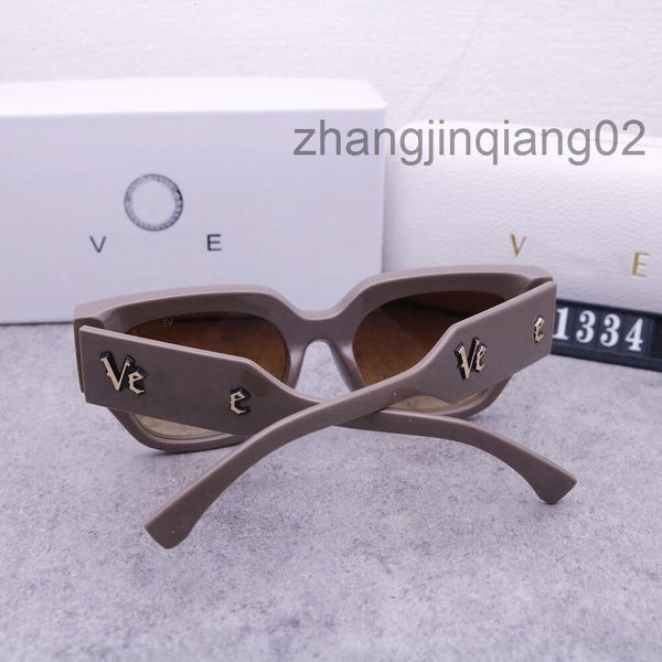 Designer Versage Versache Lunettes de soleil Cycle Luxe Mode Sport Polariser Lunettes de soleil Hommes Femme Vintage Conduite Plage Voyage Mariage Noir Kaki Lunettes de soleil carrées