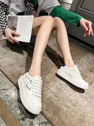 Designer Vintage Casual Sneakers Hoge Casual Harige Schoenen Dames Leer Dikke Zolen Platform 0829