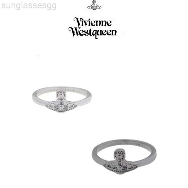Designer Viviane Westwood Empress Dowager Xi Point flottant Diamond Small Saturne Ring Saturne Personnalité féminine Simple and Flat Planet Ring High Version