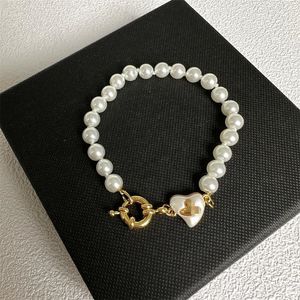 Designer Vivianes Bracelets à charme pour femmes Gold Silver vintage Planet tridimensionnel Venus Saturne Diamond Pearl Collier de Noël Gift