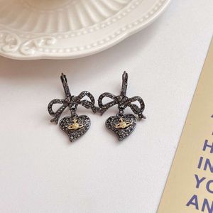 viviane Collier Designer Viviennes Westwoods bijoux Titanium Black Bow Knot Love Boucles d'oreilles pour femmes douces et cool Populaire Titanium Gold Rope Knot Heart