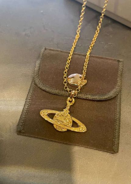 Collier Viviene Westwood de qualité supérieure Collier homologue Saturn Pearl Bijoux de luxe en acier inoxydable Cadeau de Noël Plaqué Pendentif chaîne en argent délicat